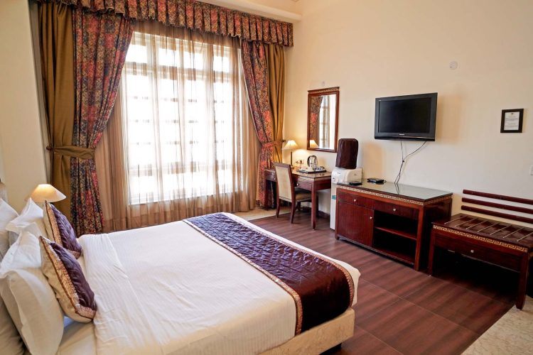 HotelMerwaraEstate-DeluxeRoom3