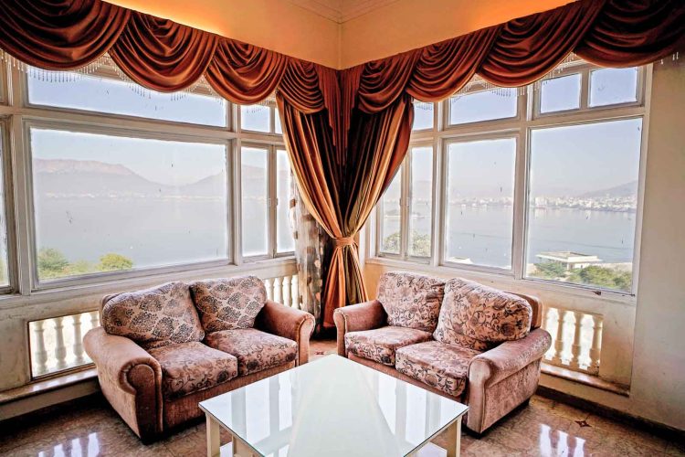 HotelMerwaraEstate-Suite1